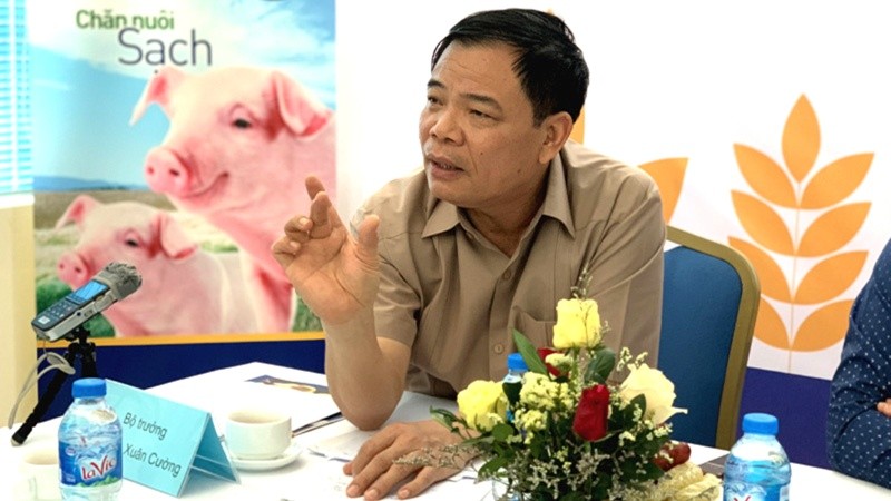 Theo Bộ trưởng Nguyễn Xuân Cường, mỗi quý cả nước cần 910.000 tấn thịt lợn, trong khi vừa qua mới đạt 820.000 tấn