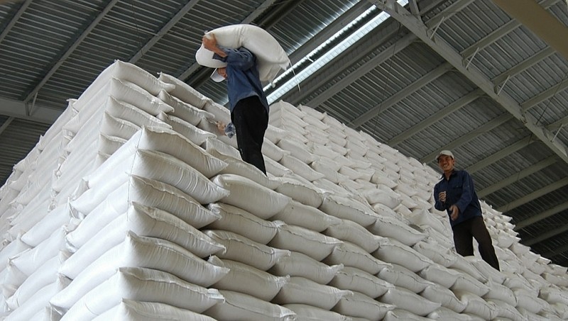 Cục DTNN khu vực Tây Nam Bộ đã phải hủy kết quả lựa chọn nhà thầu gói thầu cung cấp gạo DTQG gia năm 2020, với tổng cộng 4.500 tấn (Ảnh minh họa)