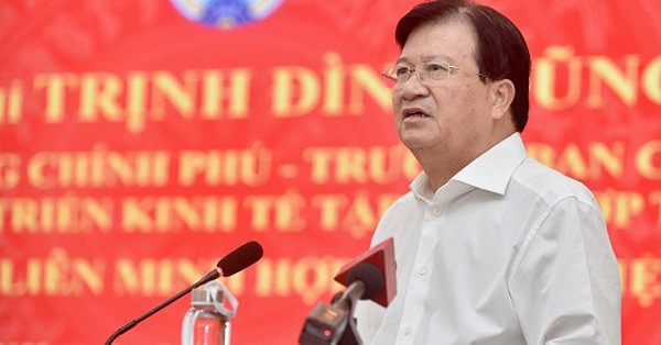 Phó Thủ tướng Trịnh Đình Dũng: "HTX bảo đảm quyền lợi của các thành viên, nhưng cần hướng tới quản lý như DN để bảo đảm hiệu quả, tránh hình thức"