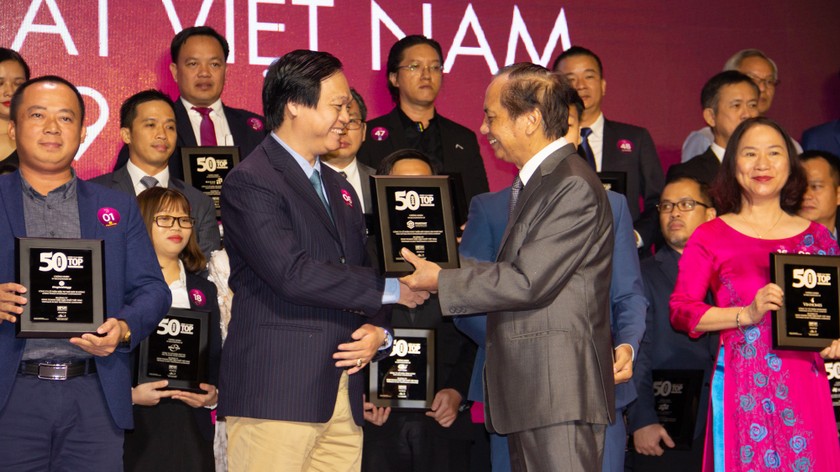 Phát Đạt đứng thứ 6 trong Bảng xếp hạng “50 Công ty Kinh doanh Hiệu quả nhất Việt Nam 2019”