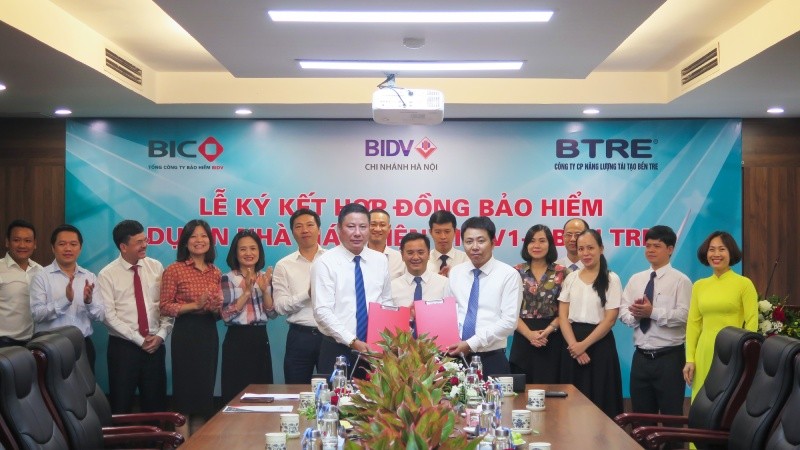 BIC và BTRE ký kết hợp đồng bảo hiểm Dự án Nhà máy Điện gió Bến Tre V1-3