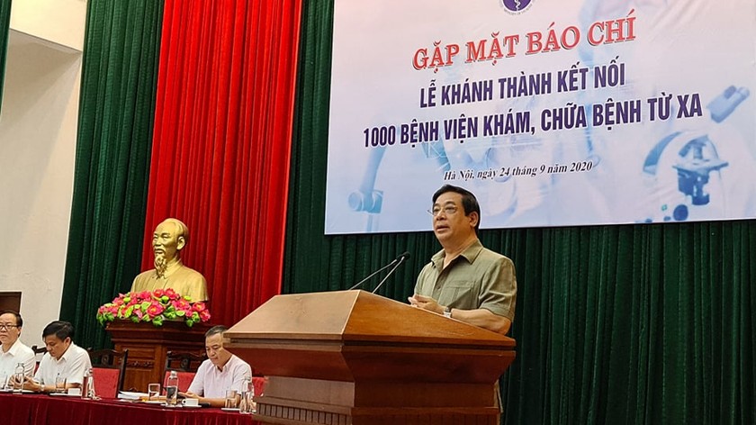 Cục Trưởng Cục Khám chữa bệnh Lương Ngọc Khuê  thông tin tới báo chí về việc kết nối 1000 bệnh viện khám chữa bệnh từ xa.