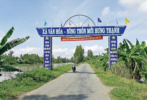 Cổng chào xã Hưng Thạnh, huyện Tân Phước, Tiền Giang. Ảnh: Thuỵ Anh - Văn Đát.