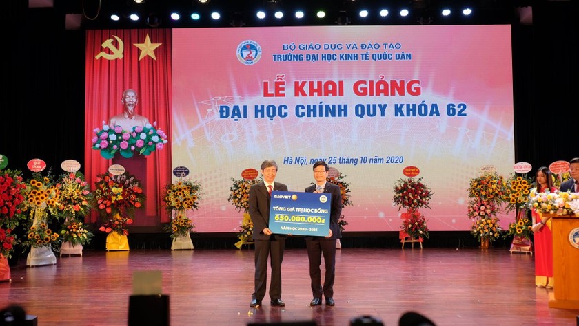 Bảo Việt đồng hành cùng sinh viên trường Đại học Kinh tế Quốc dân năm thứ 6 liên tiếp