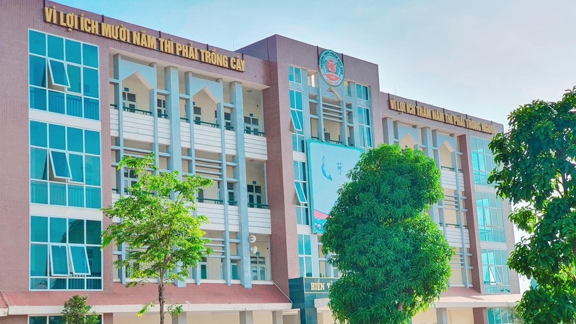 Trường THPT Phan Huy Chú (Quốc Oai, Hà Nội)