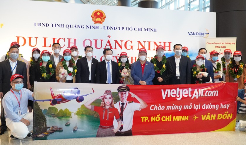 Vietjet "xông đất" sân bay Vân Đồn năm mới Tân Sửu