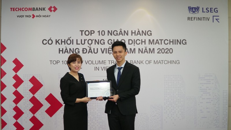 Techcombank được Refinitiv vinh danh TOP4 Ngân hàng giao dịch Matching lớn nhất thị trường ngoại hối Việt Nam.