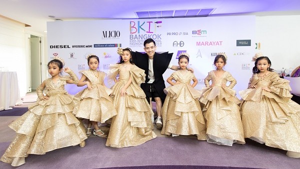 Nhà thiết kế Đắc Ngọc và các mẫu nhí Bangkok Kids International Fashion Week 2019...