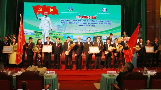 Đồng Nai là một trong những tỉnh được công nhận hoàn thành Chương trình mục tiêu quốc gia xây dựng nông thôn mới đầu tiên của cả nước.