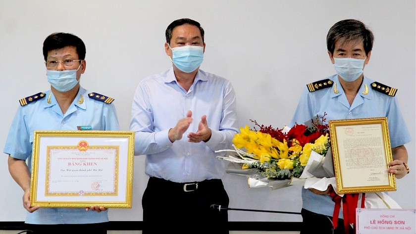 Cục Hải quan Hà Nội nhận Bằng khen, thư khen về thành tích trong công tác phòng, chống ma túy.