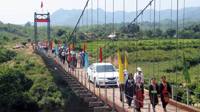 Phó Thủ tướng Thường trực Trương Hòa Bình đề nghị lập đề xuất chương trình xây dựng cầu dân sinh trên địa bàn vùng đồng bào dân tộc thiểu số sử dụng vốn vay ODA. (Ảnh minh họa)