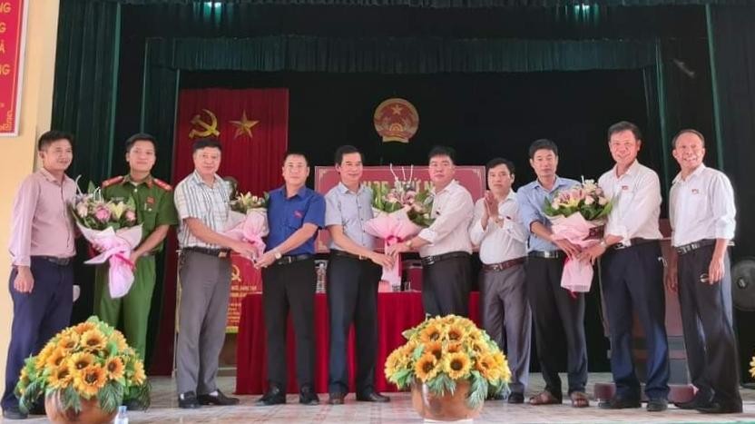 Kỳ họp thứ nhất Hội đồng nhân dân xã Thái Hòa ngày 2/7/2021.