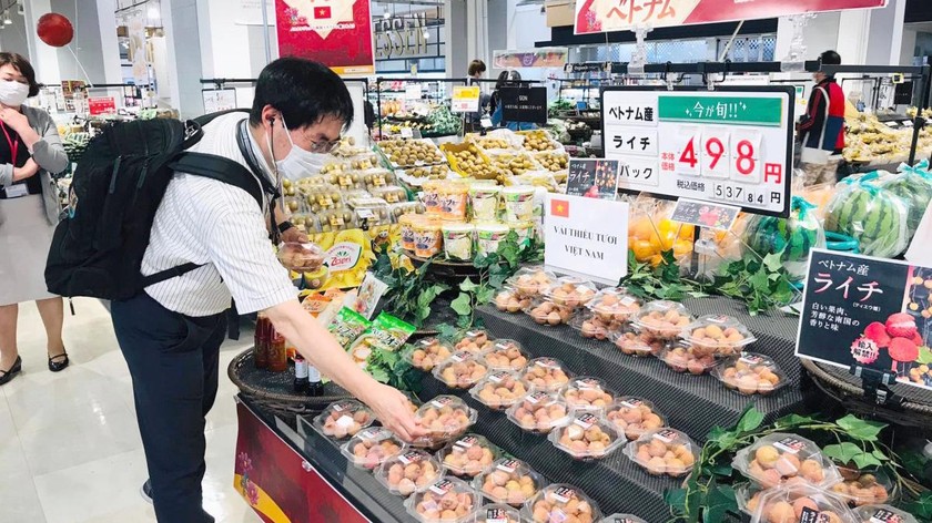 Vải thiều Việt Nam lên kệ siêu thị ở Nhật. 