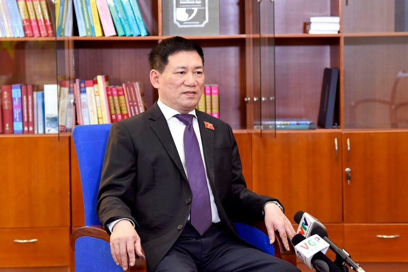 Bộ trưởng Hồ Đức Phớc cho biết, Bộ Tài chính sẽ tham mưu cho các cơ quan có thẩm quyền bố trí một khoản ngân sách riêng cho công tác phòng chống dịch năm 2022 - Ảnh: VGP/Nhật Bắc 