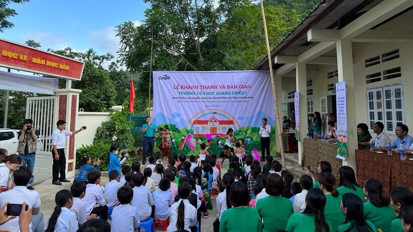 Cargill đã tổ chức lễ khánh thành công trình trường học thứ 105 do công ty tài trợ xây dựng tại huyện Mường Lát.