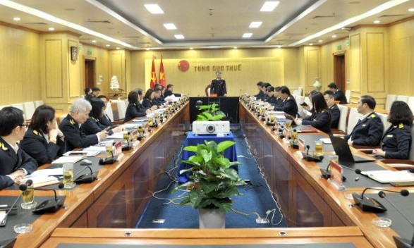 Quyền Tổng cục trưởng Tổng cục Thuế Mai Xuân Thành chủ trì hội nghị giao ban của Tổng cục Thuế.