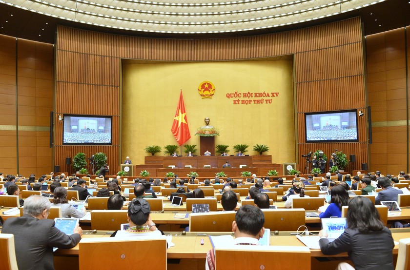 Một phiên họp của Kỳ họp thứ tư, Quốc hội khóa XV. 