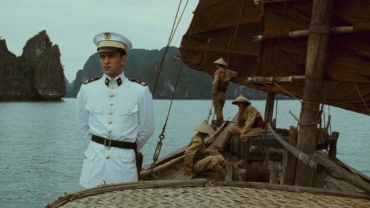 Phim trường “Đông Dương” (1992) của đạo diễn người Pháp Régis Wargnier tại Vịnh Hạ Long. 