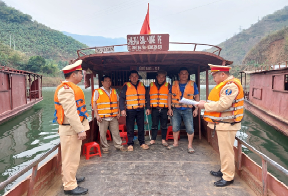CSGT Công an huyện Bắc Yên (Sơn La): Tích cực giữ gìn bình yên sông nước