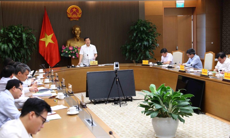Phó Thủ tướng Lê Minh Khái kết luận cuộc họp.