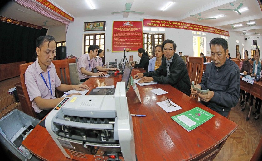 Điểm giao dịch xã của NHCSXH ở huyện Cẩm Khê, Phú Thọ.
