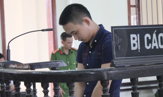 Đặng Văn Hân nhận 20 năm tù sau hơn 1 năm lẩn trốn vì xách 1kg ma túy đá