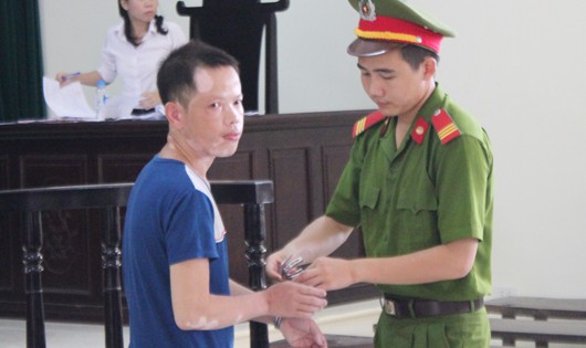 Tòa phúc thẩm giữ nguyên bản án 8 năm tù với Vi Trọng Tuấn 