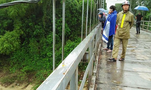 Chiếc cầu nơi phát hiện xe đạp cô giáo Hải (ảnh facebook) 