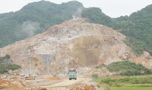 Điểm nổ mìn của Nhà máy Xi măng Sông Lam làm ảnh hưởng cuộc sống người dân