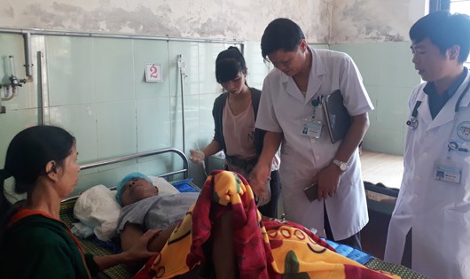 Bệnh nhân Bình được cứu sống sức khỏe đang tiến triển rất tốt.