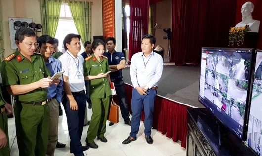 Ra mắt mô hình vận hành hệ thống camera cộng đồng đầu tiên tại phường Trung Đô.
