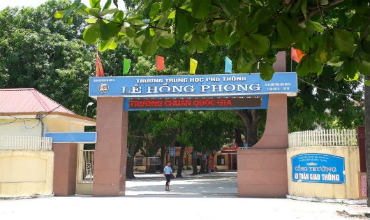 Trường THPT Lê Hồng Phong nơi hai em Thành và Cường từng theo học. 
