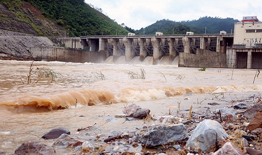 Dự án thủy điện Khe Bố ảnh hưởng đến nhiều người dân trên địa bàn huyện Tương Dương.