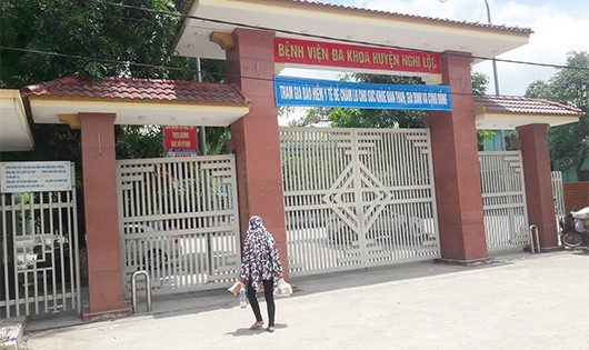 Bệnh viện đa khoa huyện Nghi Lộc nơi cháu bé điều trị 9 ngày với chẩn đoán sốt virut