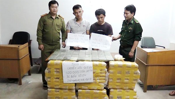 Chặn đứng đường dây vận chuyển 600.000 viên ma túy tổng hợp và 36 bánh heroin vào Việt Nam