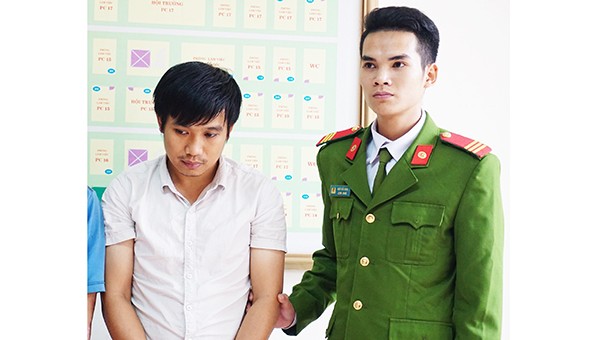 Trần Quang Thành bị bắt sau hơn 8 năm lẩn trốn.