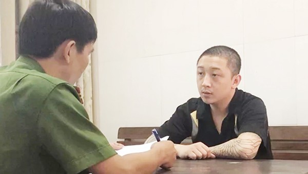 Nguyễn Thanh Trung bị khởi tố, tạm giam 4 tháng để điều tra về tội "Mua dâm người dưới 18 tuổi"