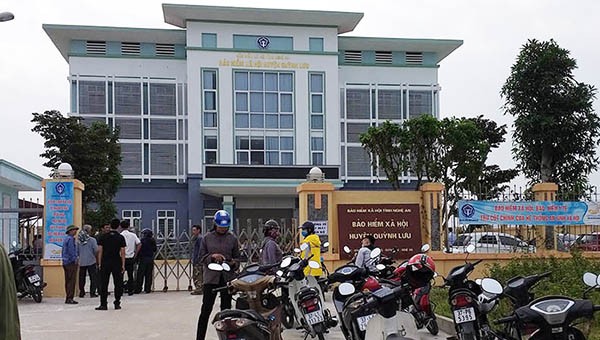 Trụ sở BHXH huyện Quỳnh Lưu nơi phát hiện ra vụ việc.