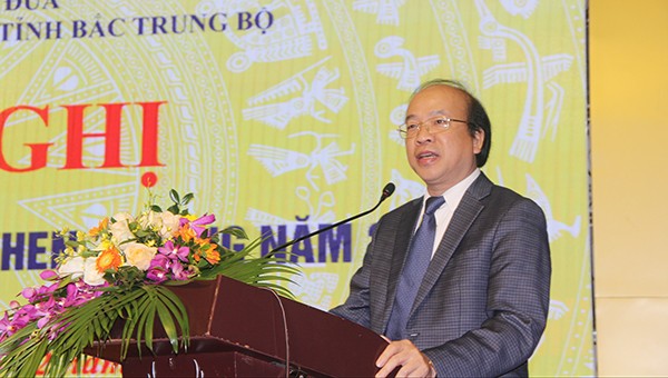 Thứ trưởng Phan Chí Hiếu phát biểu tại hội nghị.