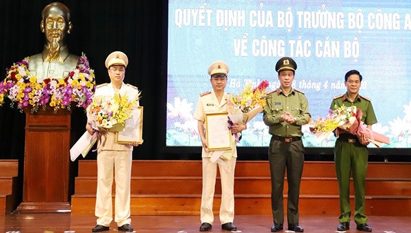 Lễ công bố quyết định bổ nhiệm Phó Giám đốc đối với Thượng tá Đinh Việt Dũng và Thượng tá Phạm Thanh Phương. 