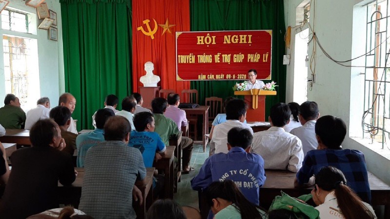 Hội nghị truyền thông về trợ giúp pháp lý được tổ chức tại xã biên giới Nậm Cắn (huyện Kỳ Sơn)