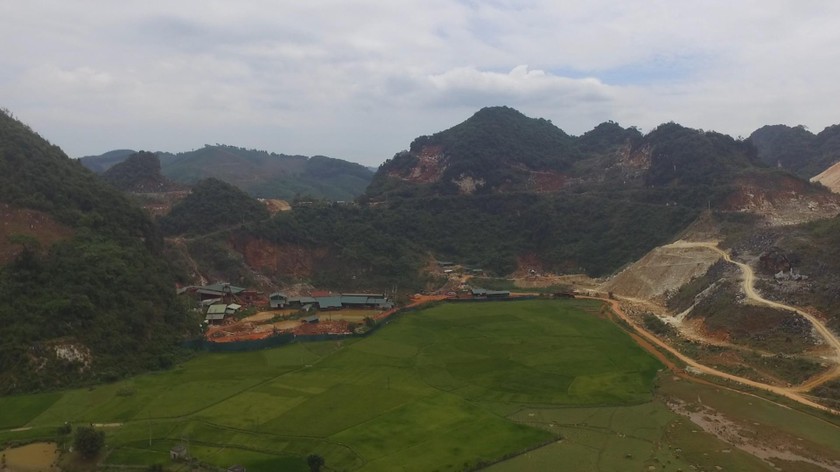 Công ty CP Tân Hoàng Khang một trong những doanh nghiệp khai thác khoáng sản trên địa bàn.