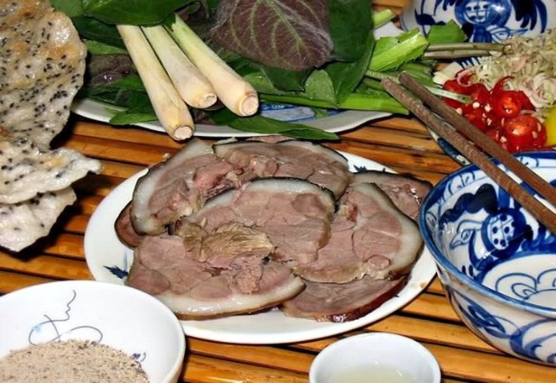Thịt chó vẫn là món ăn khoái khẩu của người Việt