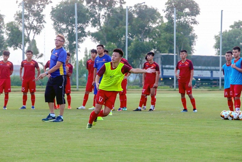 Philippe Troussier đang dẫn dắt đội tuyển U19 Việt Nam