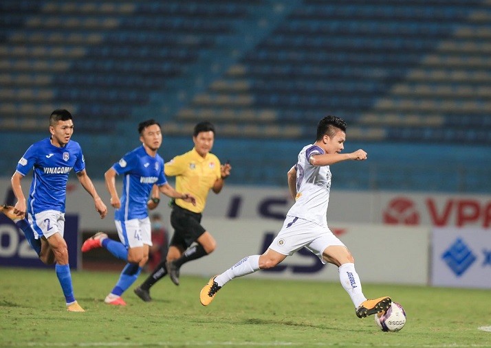 Quang Hải tỏa sáng trở lại góp phần vào chiến thắng của Hà Nội FC