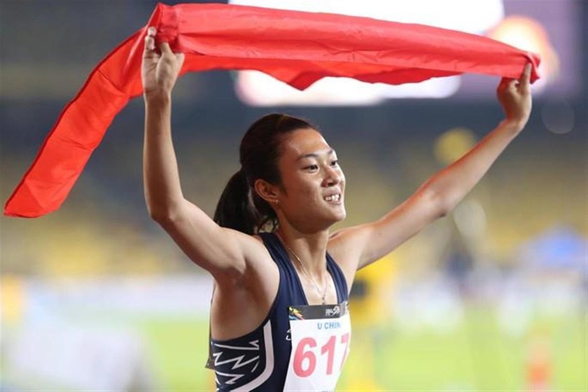 "Nữ hoàng tốc độ" Lê Tú Chinh bị chấn thương trước thềm SEA Games 31 