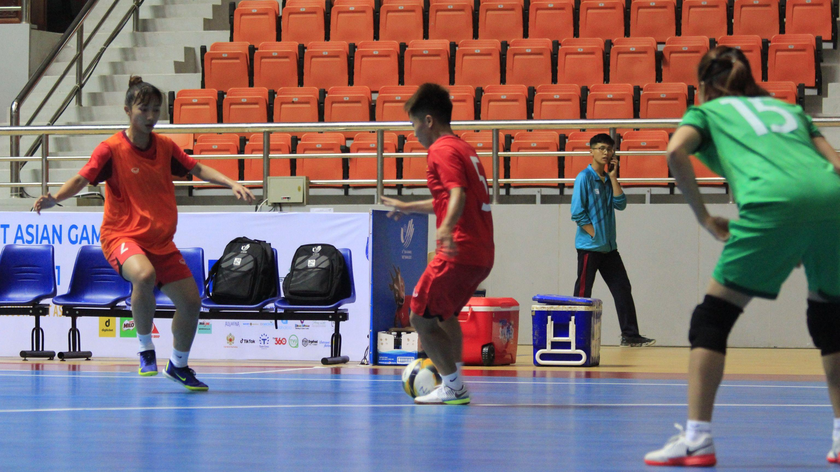  2 cầu thủ Futsal nữ Việt Nam phải chia tay SEA Games 31 