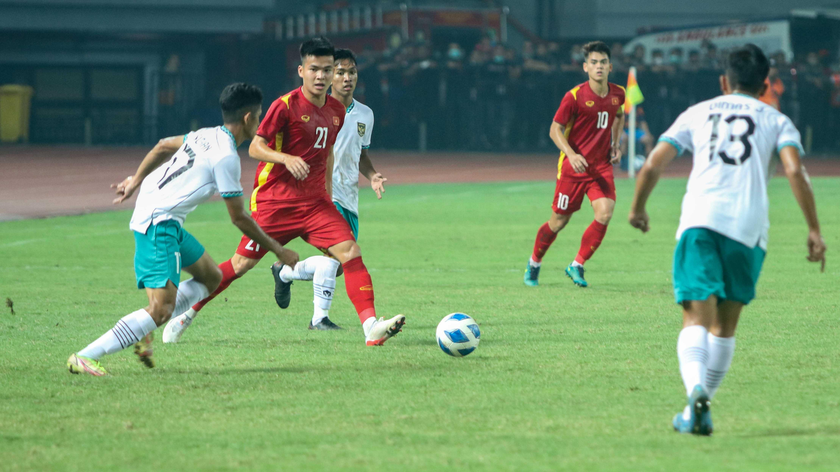 U19 Việt Nam chia điểm với U19 Indonesia 
