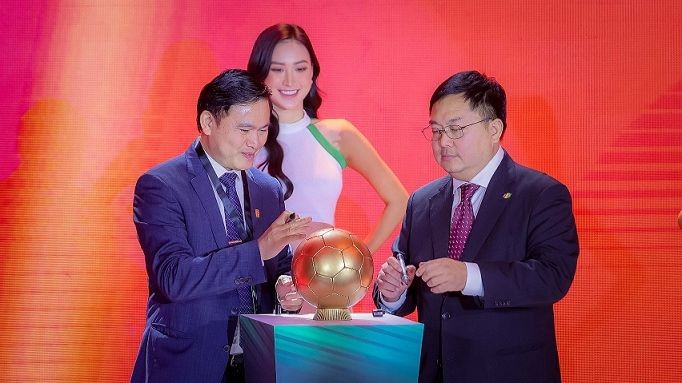 Công ty Cổ phần Bóng đá Chuyên nghiệp Việt Nam (VPF) và Công ty TNHH Truyền hình FPT (FPT Play), chính thức ký kết hợp tác chiến lược, bóng đá Việt Nam.