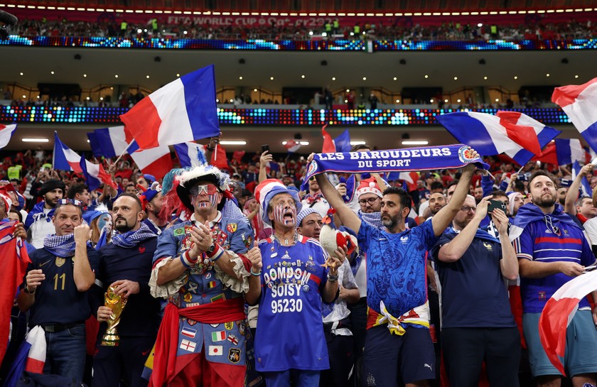 Pháp vào chung kết với Argentina